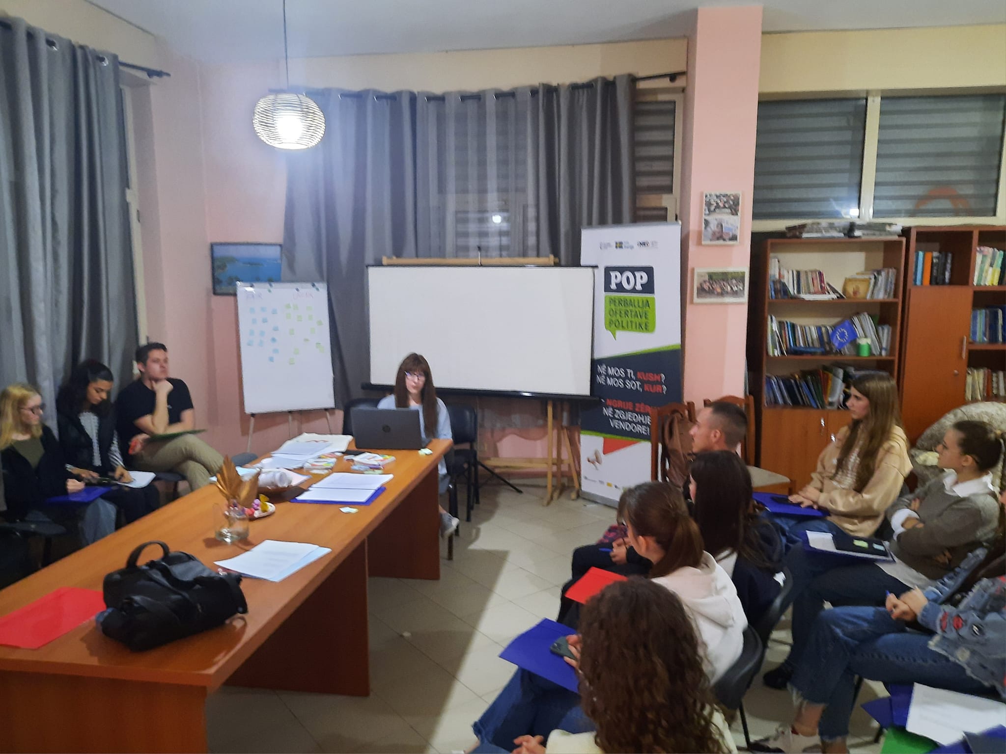 Fokus Grup me të Rinj nga komuniteti – Bashkia Durrës