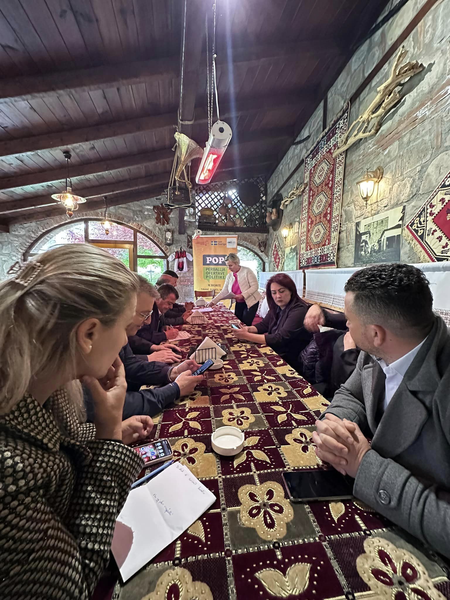 Takim me Administratorët e NJA të Bashkisë Elbasan